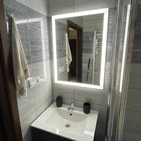 Apartmán Modern In Center Of - Boncart Prešov