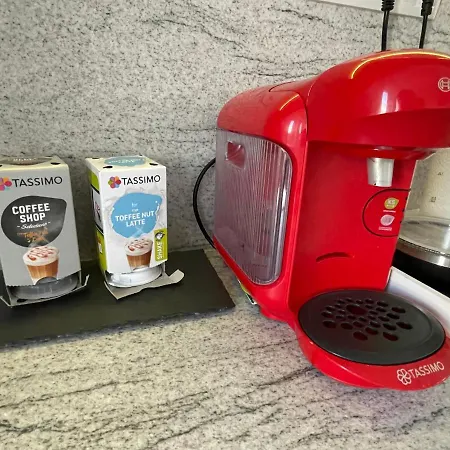 Modern In Center Of - Boncart * 프레쇼브